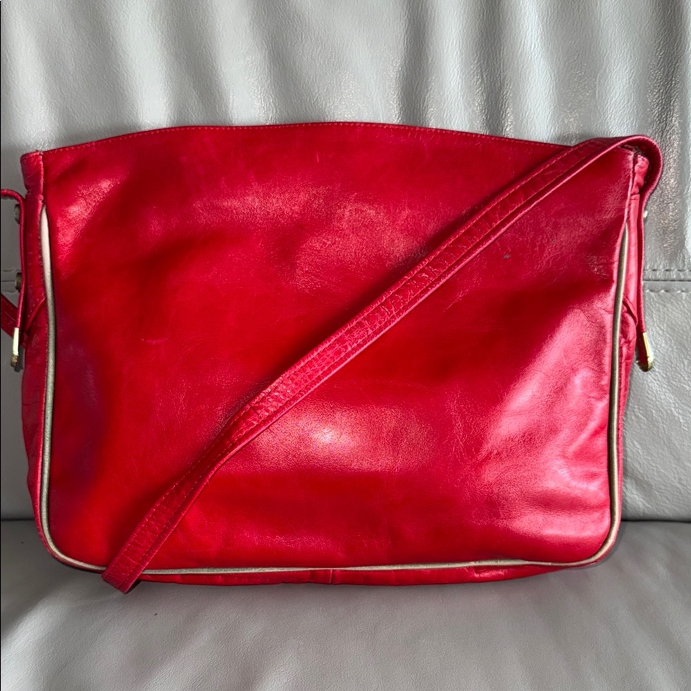 Vintage Mod Red Leather Crossbody Bag